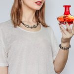 Acest set se potrivește de minune cu îmbrăcămintea de seară