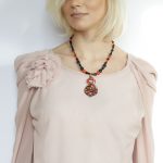 Colier din mărgele de Jad portocaliu și pandant stil Murano
